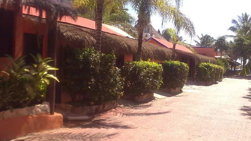 Hotel Costa Del Mar Playa del Carmen 4*,